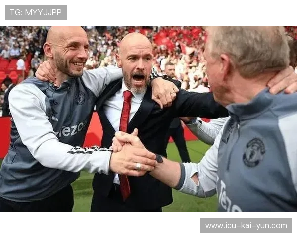 滕哈赫续约曼联，继续执教，腾赫什么意思